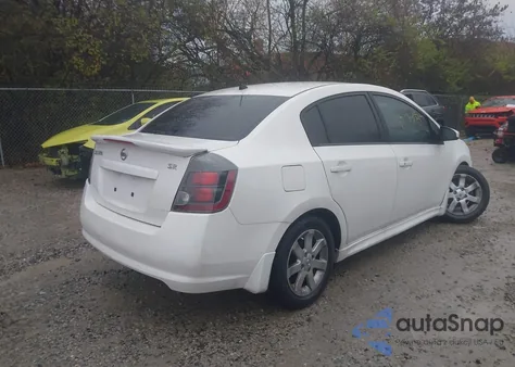 2011 Nissan Sentra 2.0Sr из США, поврежденный, VIN 3N1AB6AP5BL667426